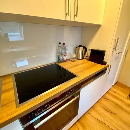 Apartmenthaus Am Dom Mit Parkplatz Apartment