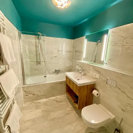 Διαμέρισμα Apartmenthaus Am Dom Mit Parkplatz Τσβικάου