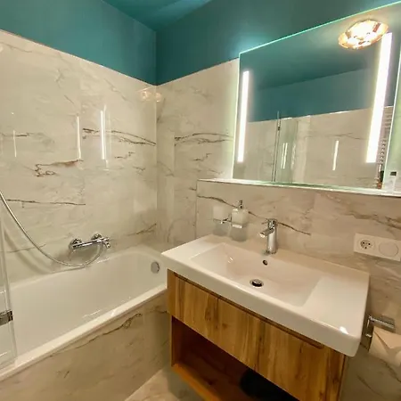 Apartmenthaus Am Dom Mit Parkplatz