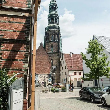 Apartmenthaus Am Dom Mit Parkplatz Zwickau