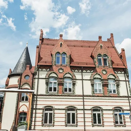 Apartmenthaus Am Dom Mit Parkplatz *