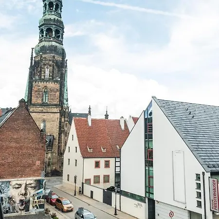 Apartmenthaus Am Dom Mit Parkplatz * Zwickau