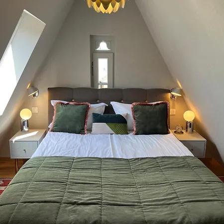 Apartmenthaus Am Dom Mit Parkplatz