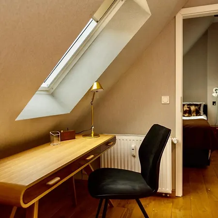 Apartmenthaus Am Dom Mit Parkplatz Apartment