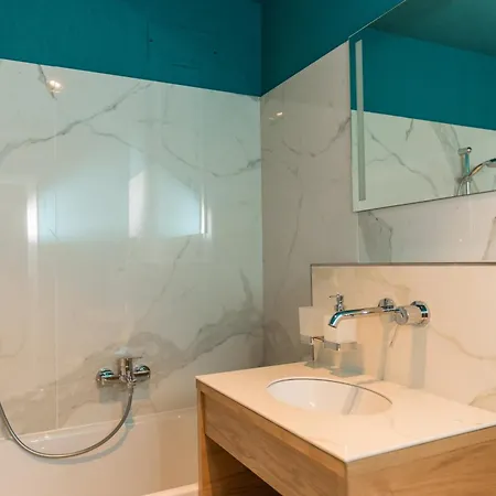 Apartmenthaus Am Dom Mit Parkplatz Διαμέρισμα Τσβικάου